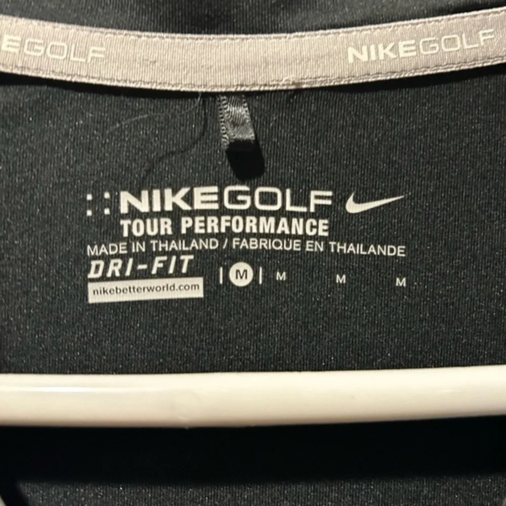 Nike Golf‎ 1/4 zip pullover